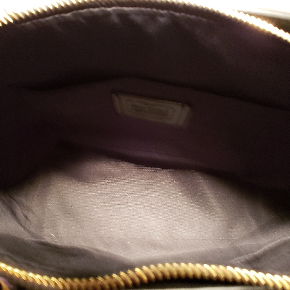 Coach purse - Picture 3 of 5